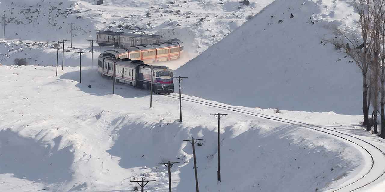 turistik-dogu-ekspresi-yola-cikiyor3.jpg