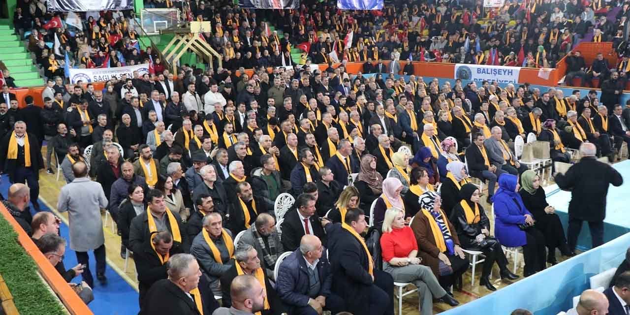 pehlivanli-sahada-dinamik-bir-ak-parti-goreceksiniz3.jpg